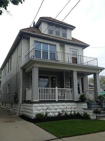 1st image of 384 Willett St