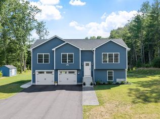 13 Donovan Dr, Quinebaug, CT 06262