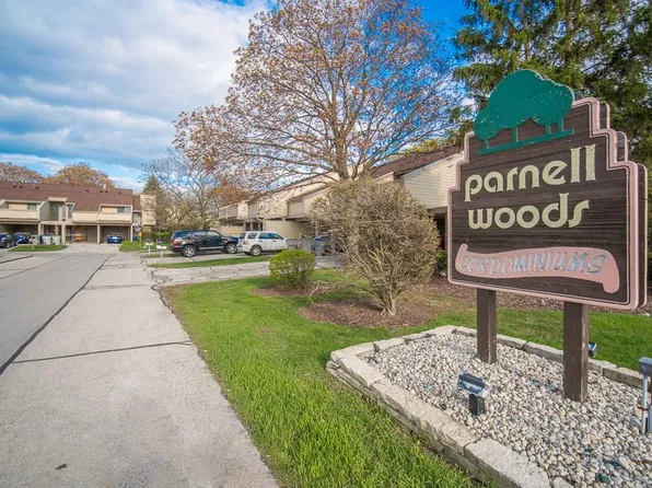 5618 S 27th St #6, Milwaukee, WI 53221