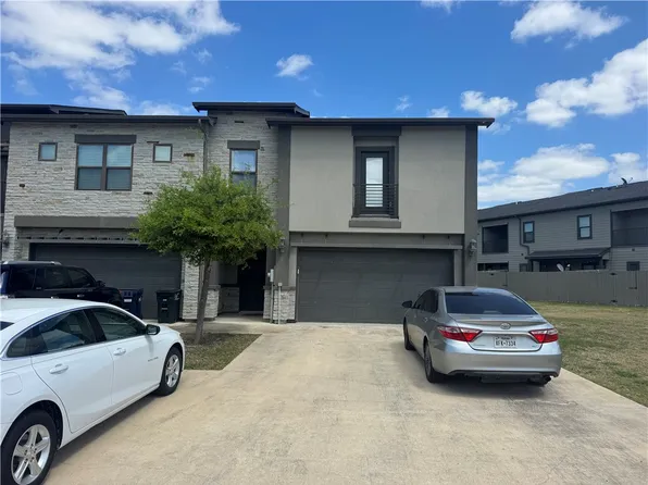 2834 Papa Bear Dr, College Station, TX 77845