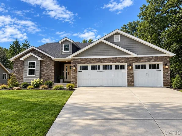 9551 Easy St, Hillsboro, MO 63050