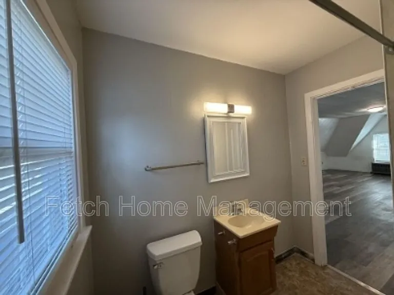 825 Church St #3E — Photo 7