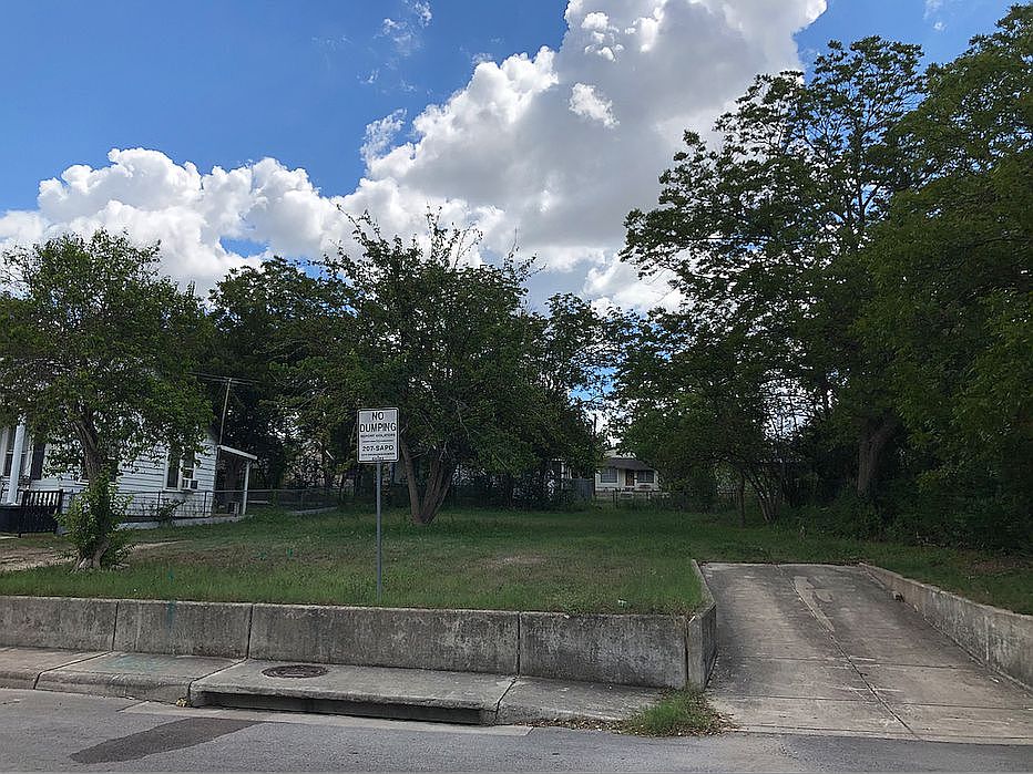1st image of 2216 McKinley Ave