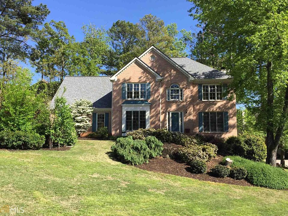 2nd image of 2764 Wyndcliff Way