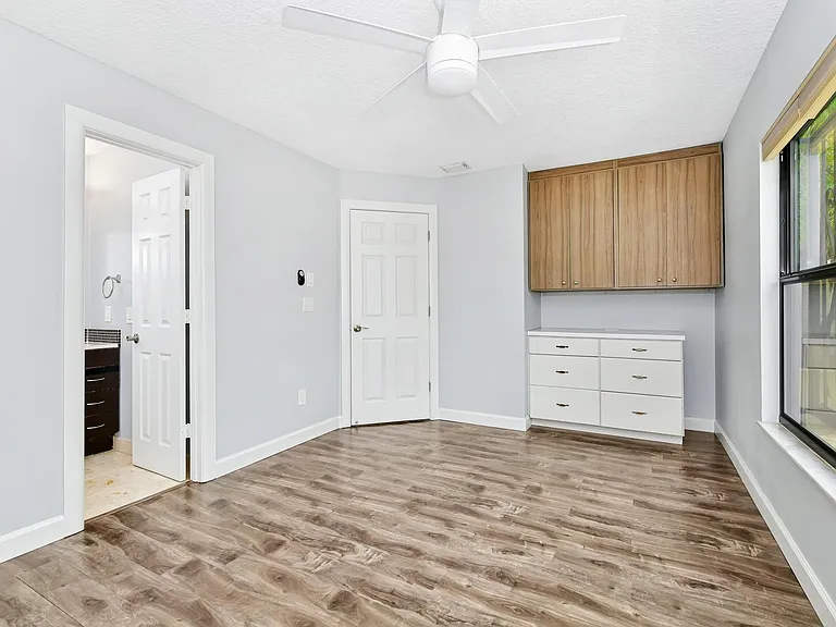 2300 Barbados Dr — Photo 21