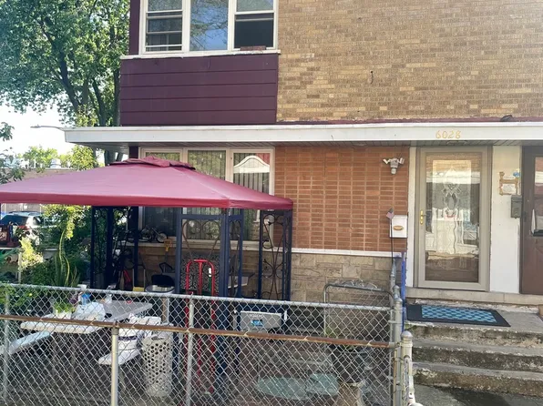 6028 N Winchester Ave, Chicago, IL 60660