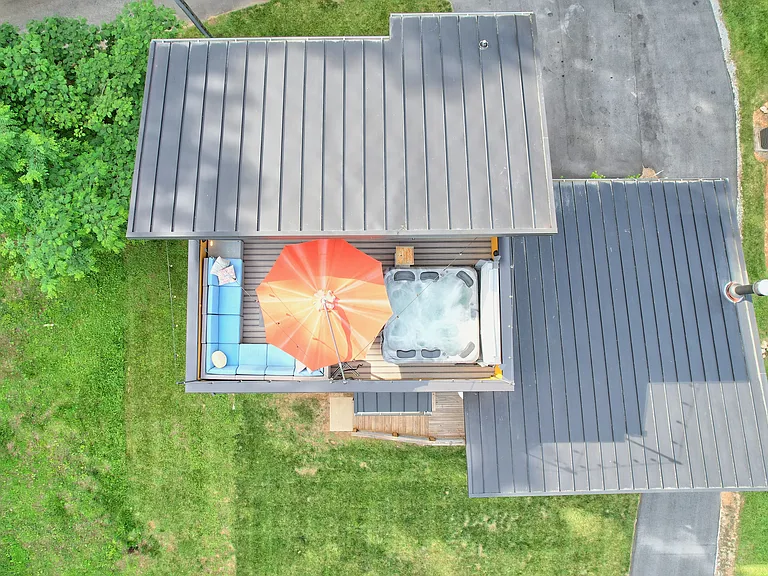 122 Cannon St — Photo 2
