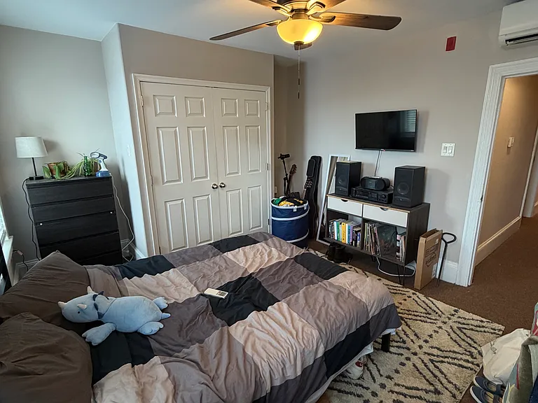 1324 Tasker St #3 — Photo 10