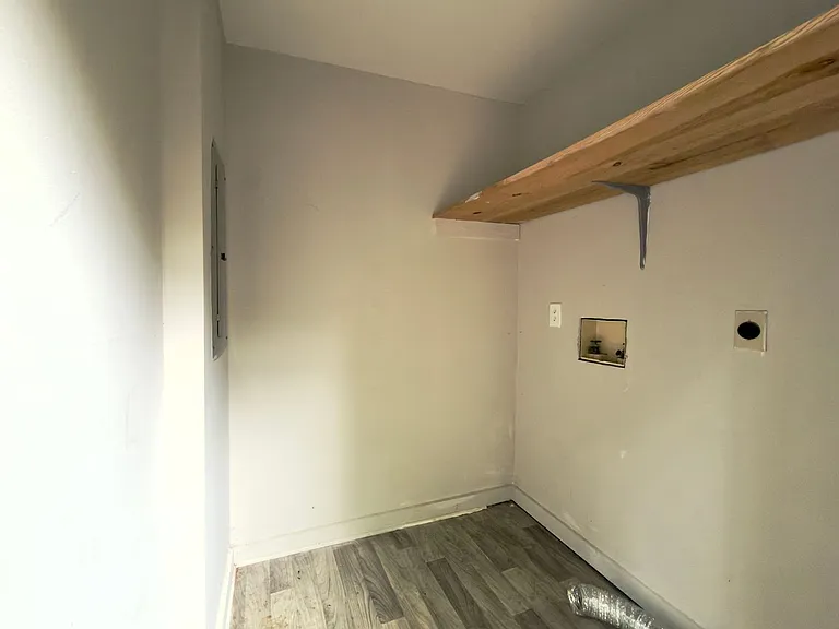 2146 Charles St #6 — Photo 9
