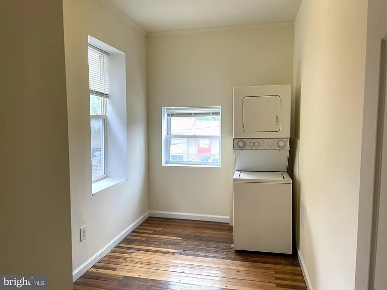 1021 N Caroline St #2 — Photo 13
