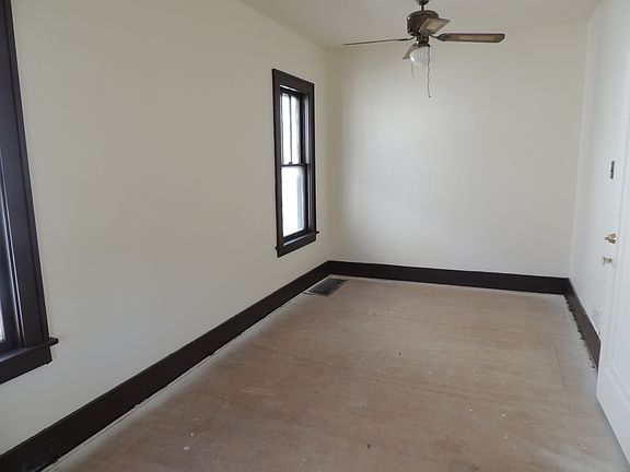 5th image of 917 Hennepin St