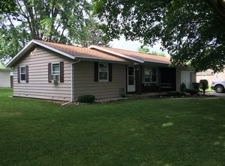 358 E Lynn St, Edgerton, OH 43517