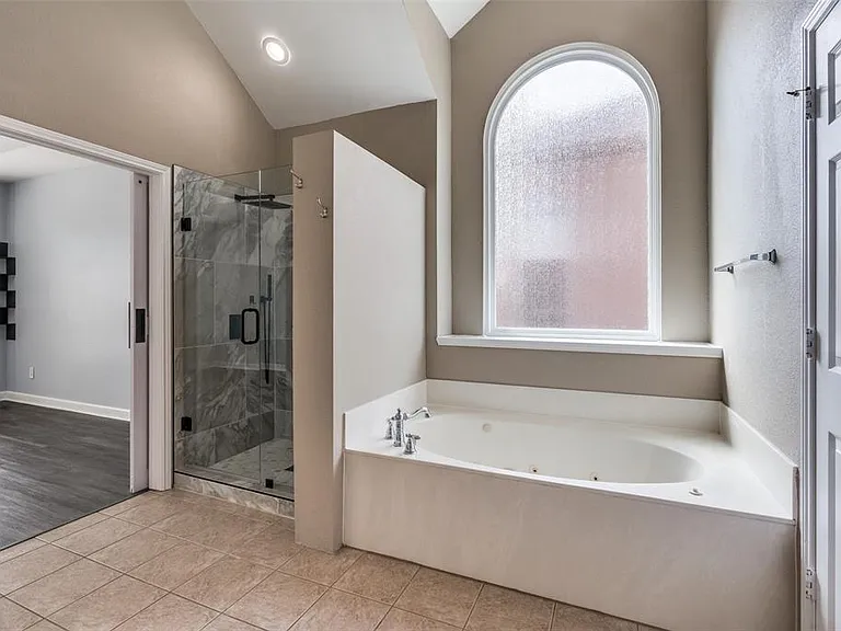 1617 Corvallis Trl — Photo 11