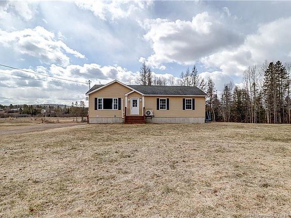 2nd image of 21 Canada Packers Rd