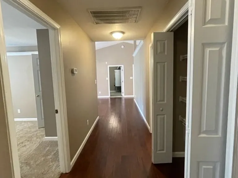 11029 Eagle Creek Ln — Photo 15