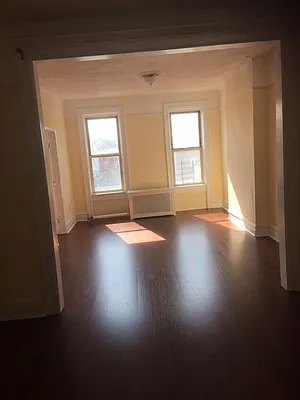 Rented by Sandra K. Pigott, LREB | media 6