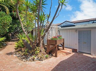 1381 N Vulcan Ave #D, Encinitas, CA 92024