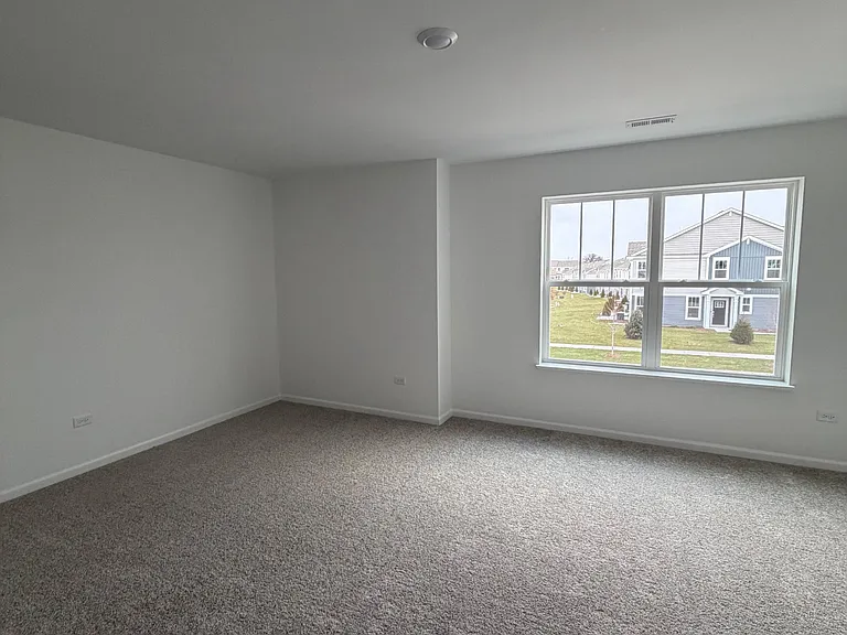 12217 Dodwell St — Photo 3