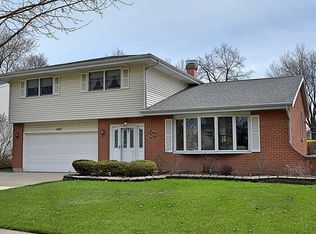 1407 N Althea Ln, Mount Prospect, IL 60056