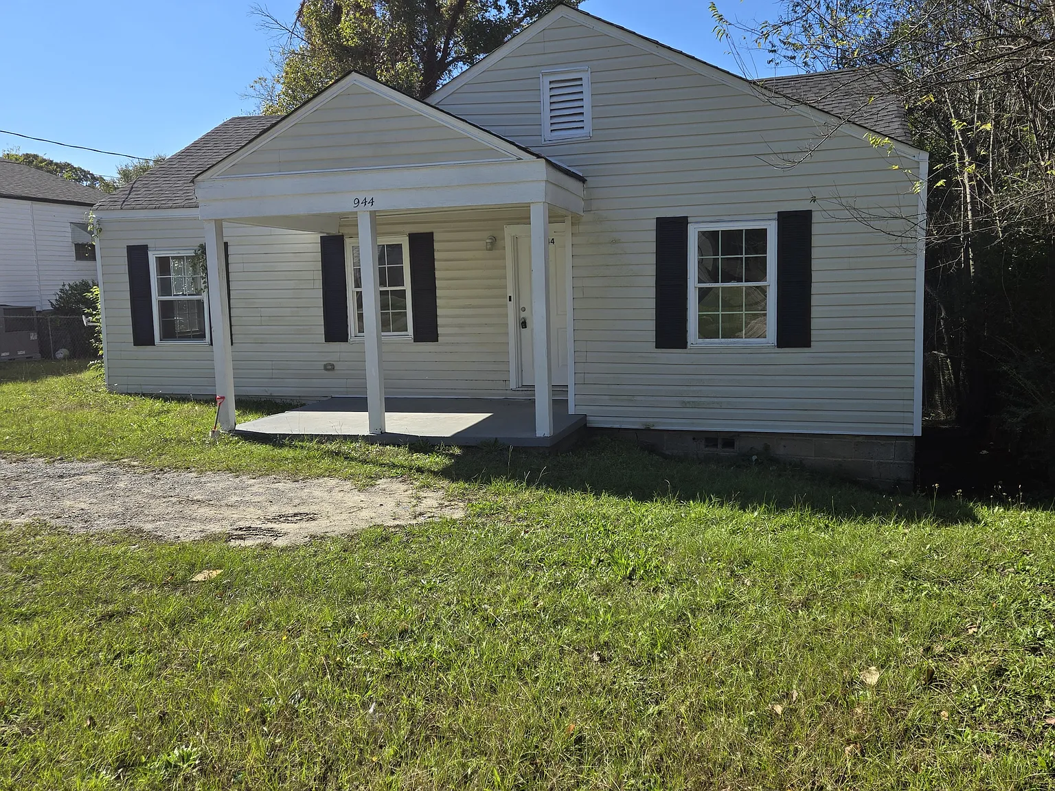 3 bed, 973 sqft, $1,050 — Photo 3