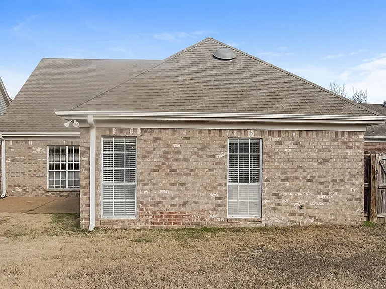2733 Graystone Dr — Photo 20
