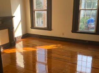 562 3rd St #1, Albany, NY 12206
