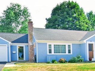 38 Massasoit Ave, Barrington, RI 02806