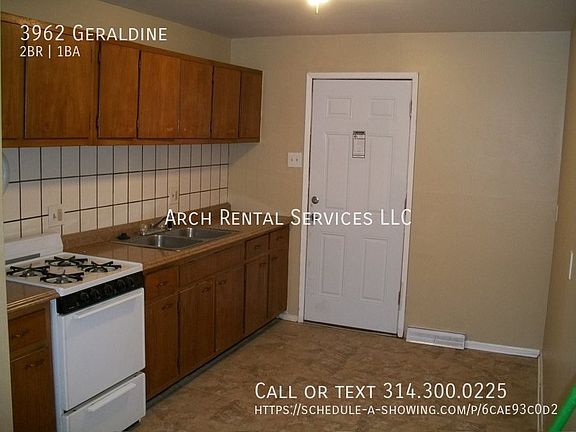 5th image of 3962 Geraldine Ave