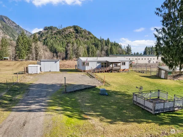 110 Pepper Ridge Road, Glenoma, WA 98336