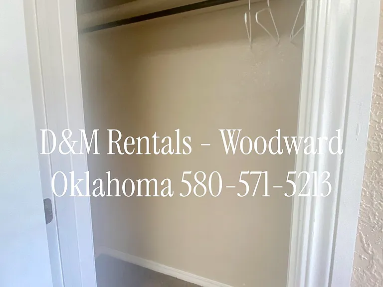 1203 Texas St #E — Photo 11