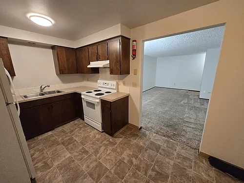 909 Grove St #2A Photo 1