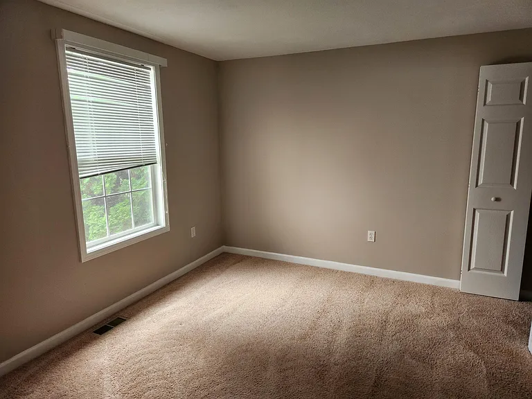 113 Braintree Dr — Photo 19