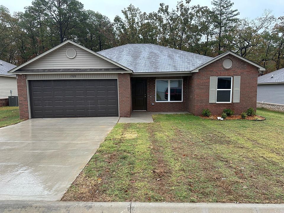 1st image of 1320 Meadows Dr