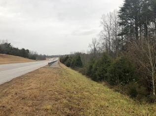 301 Paul Ruby Rd, Quebeck, TN 38579