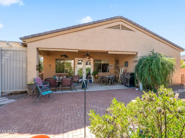 470 W Calle Artistica, Green Valley, AZ 85614