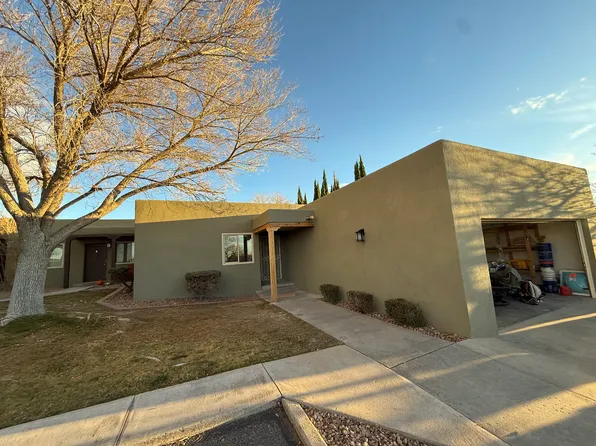 1816 Father Sky St NE APT A, Albuquerque, NM 87112