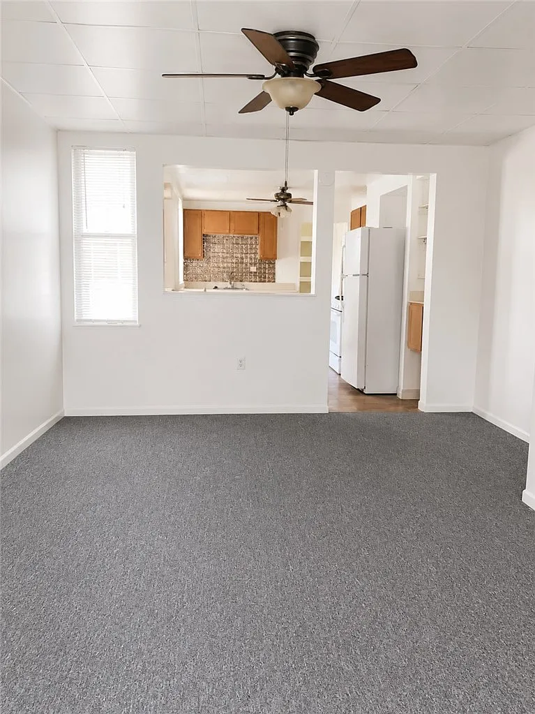 1 bed, 950 sqft, $995 — Photo 3