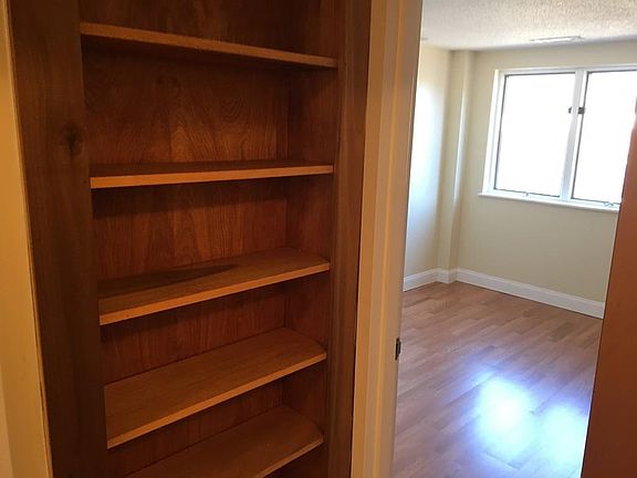 5th image of 154 Lynnway Unit 202