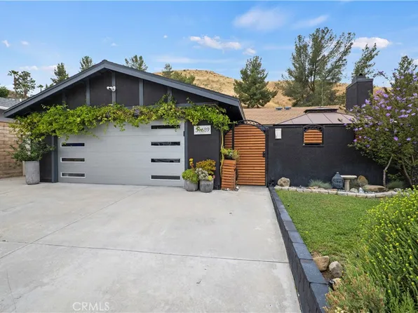 31689 Bobcat Way, Castaic, CA 91384