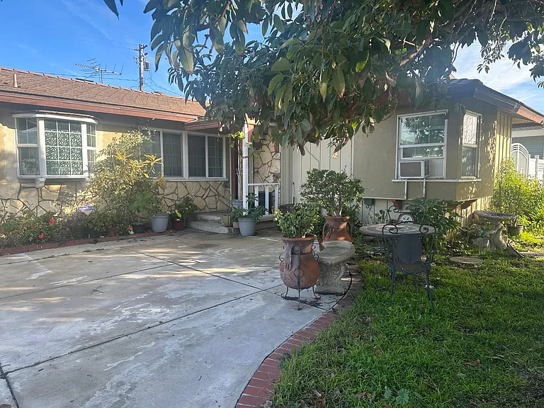 12632 Jerome Ln — Photo 1