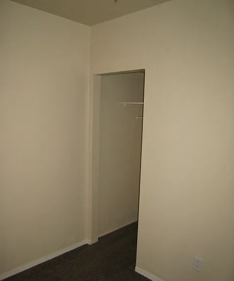410 Buchanan St — Photo 7