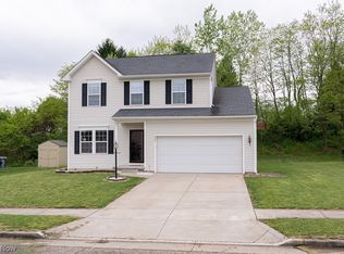 867 Starr Ridge St SE, Massillon, OH 44646