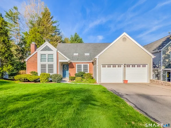 43 Woodbury Hill #43, Woodbury, CT 06798