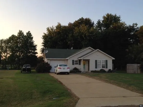 Lookout Dr, Union City, TN 38261