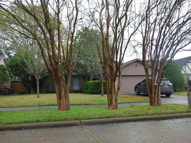 1st image of 410 William Morton Dr