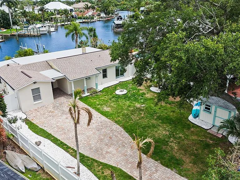 5541 Bayou Grande Blvd NE — Photo 46