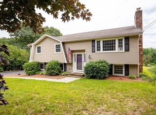 166 Hunt Rd, Chelmsford, MA 01824