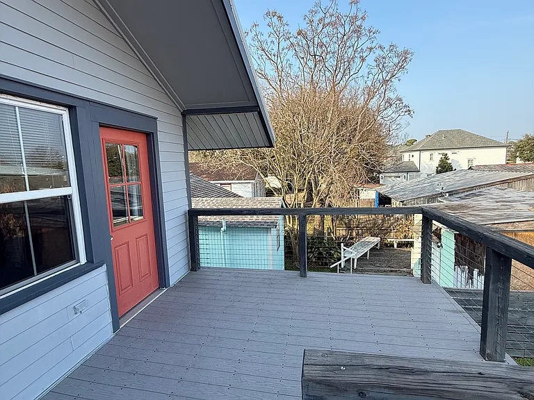 255 Papworth Ave — Photo 8