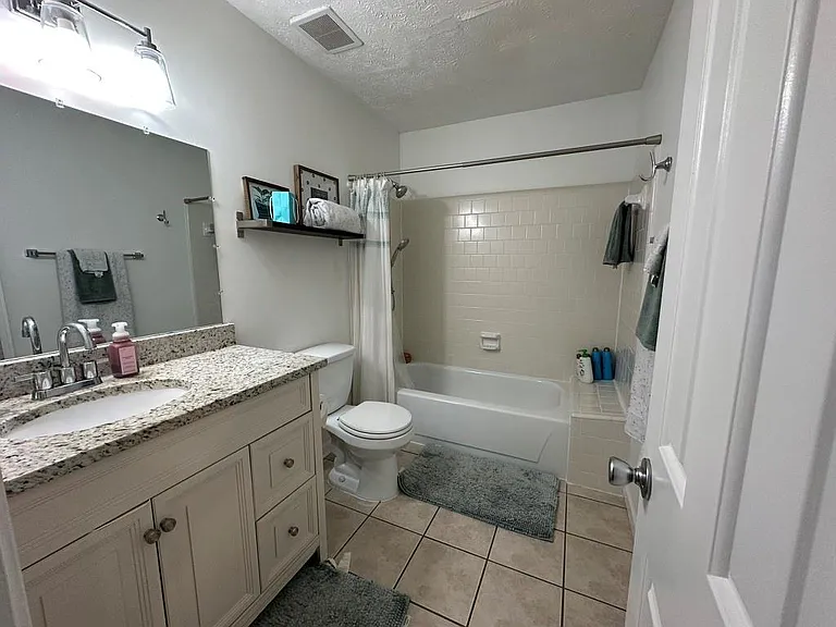 3635 Monticello Cmns — Photo 14