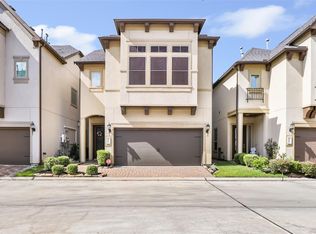 2817 Shadow Woods Ct, Houston, TX 77043